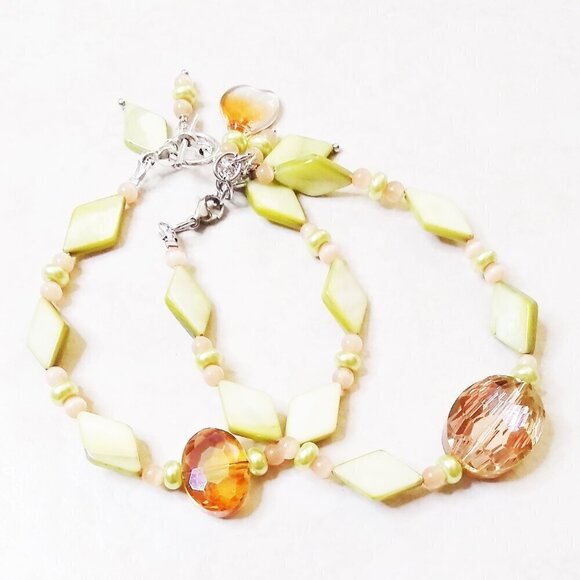 Charteuse & Tangerine! Beaded Bracelet: Shell Crystal CatsEye Faux Pearls 6.5-7" - Picture 10 of 10